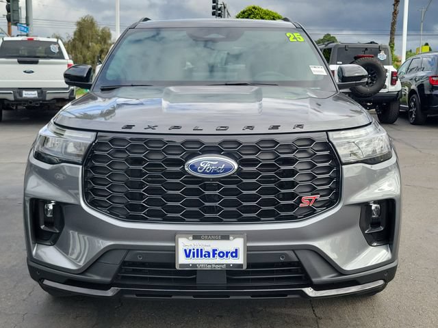 Used 2025 Ford Explorer ST w/ Sun And Sound Package AWD/4WD image 26