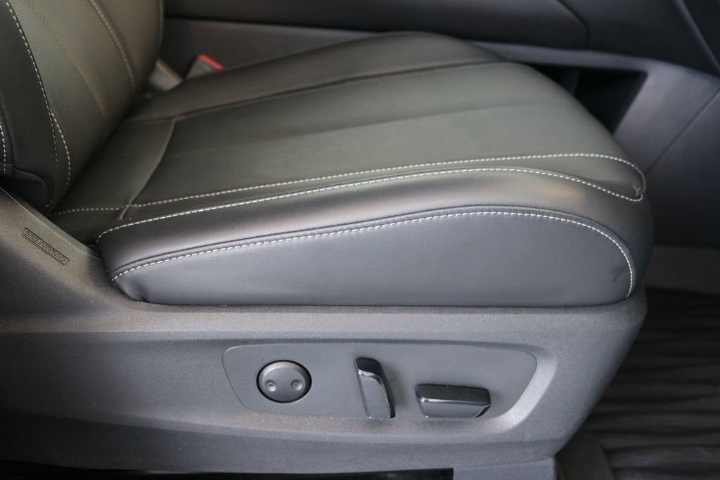 Certified 2025 INFINITI QX60 Luxe w/ Black Edition image 43