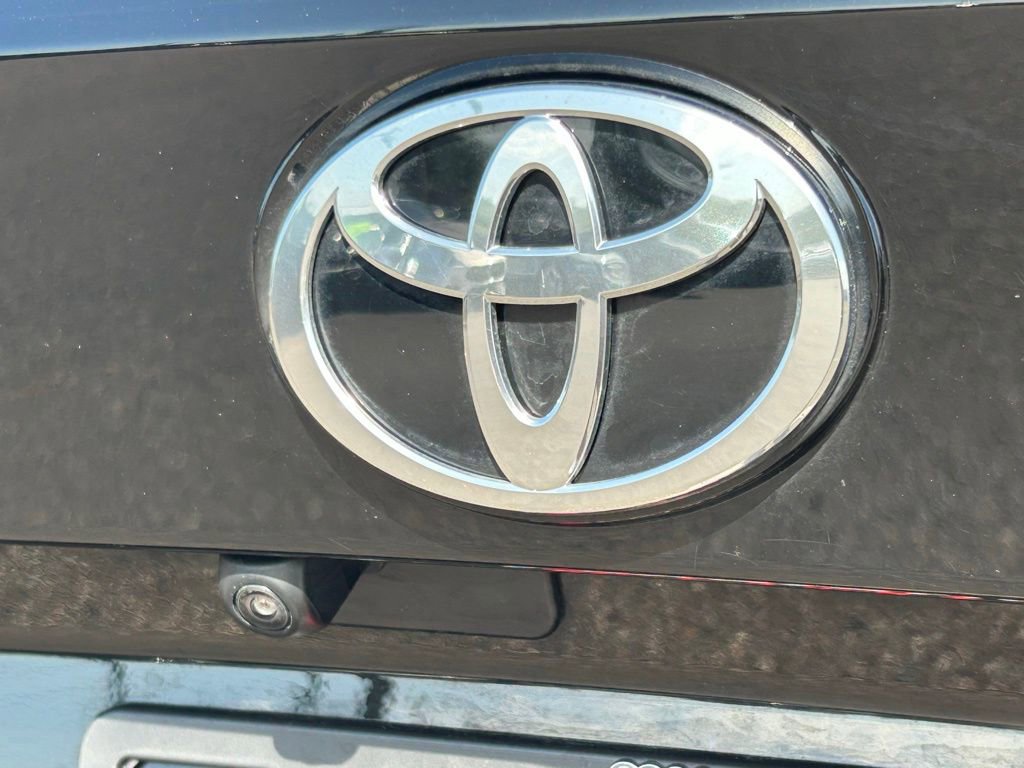 Used 2025 Toyota bZ4X FWD w/ Weather Package image 59