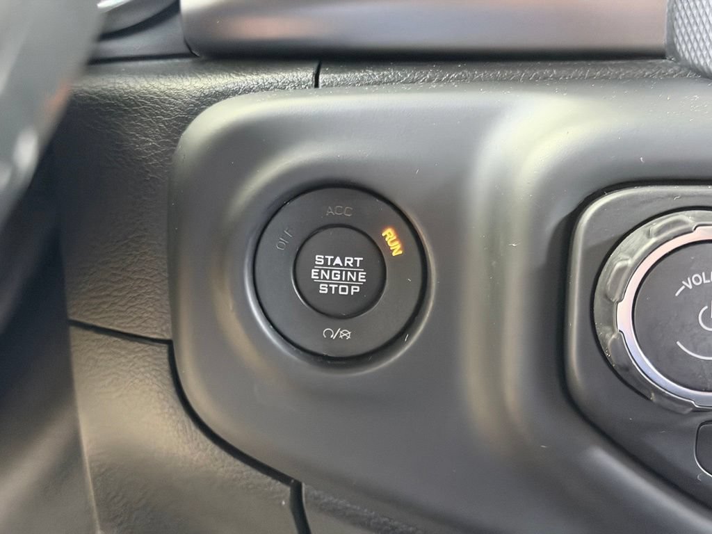 Used 2018 Jeep Wrangler Unlimited Sport S AWD/4WD image 43