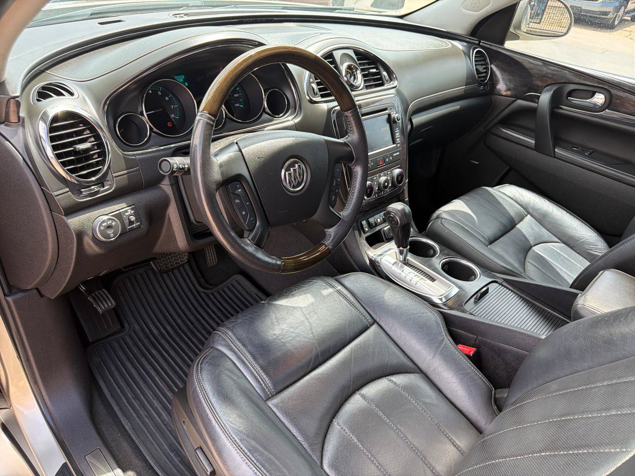 Used 2015 Buick Enclave Premium w/ Experience Buick Package FWD image 10
