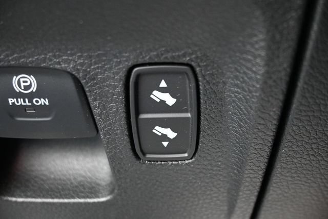 Used 2025 RAM 1500 Rebel w/ Rebel Level 2 Equipment Group AWD/4WD image 31
