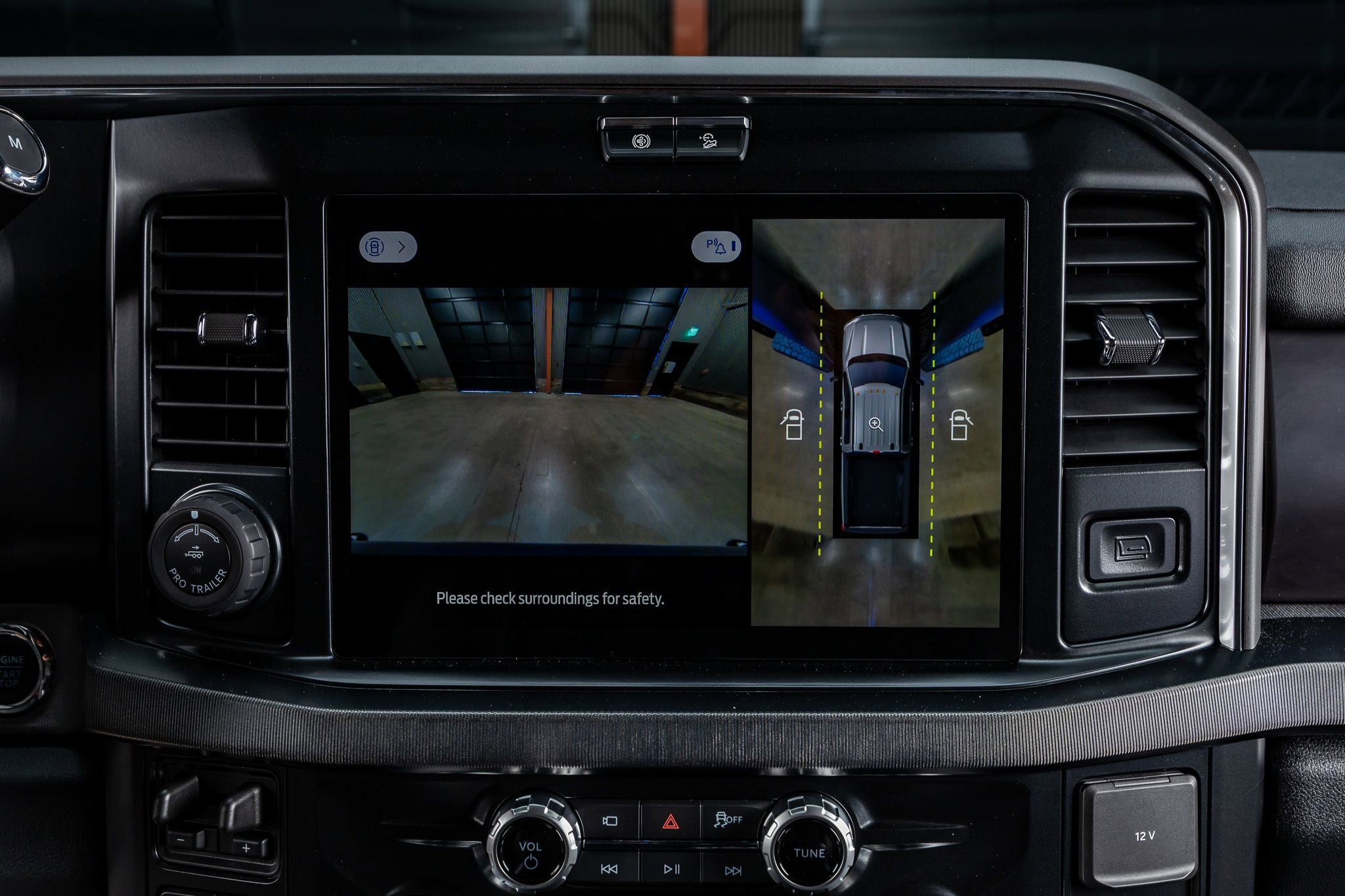 Used 2026 Ford F250 Platinum image 25