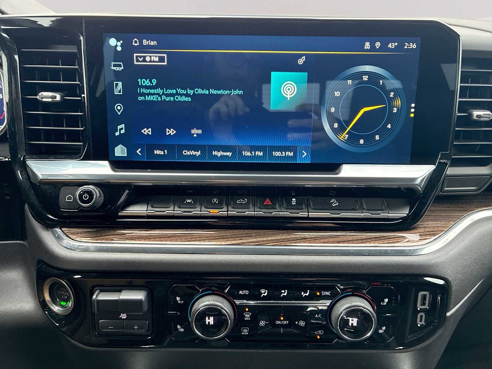 Certified 2024 Chevrolet Silverado 1500 LT Trail Boss w/ Convenience Package II image 13