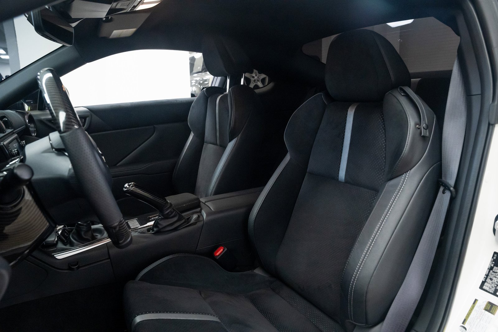 Used 2025 Toyota GR86 Premium image 20