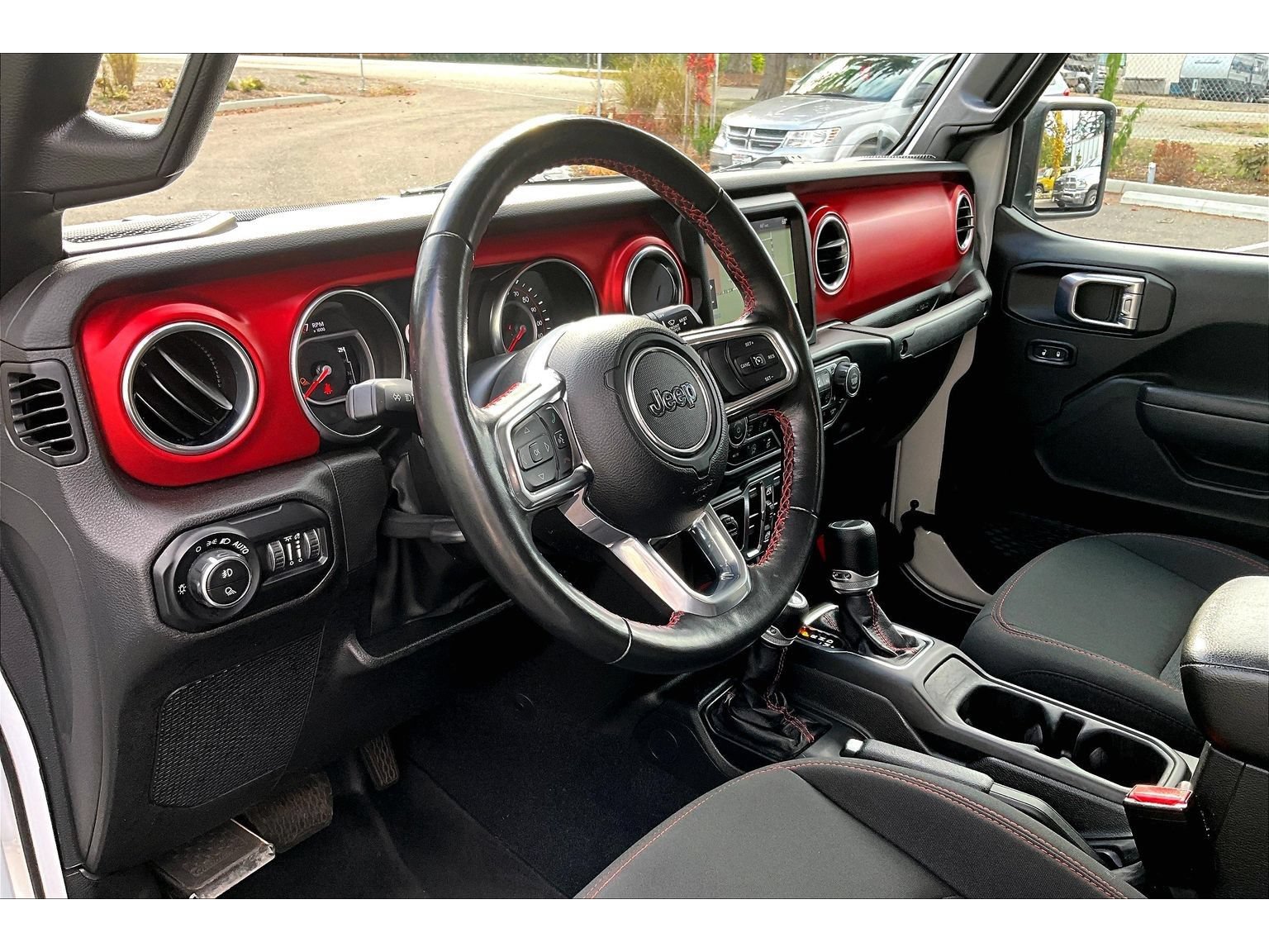Used 2022 Jeep Gladiator Rubicon w/ Cold Weather Group AWD/4WD image 14