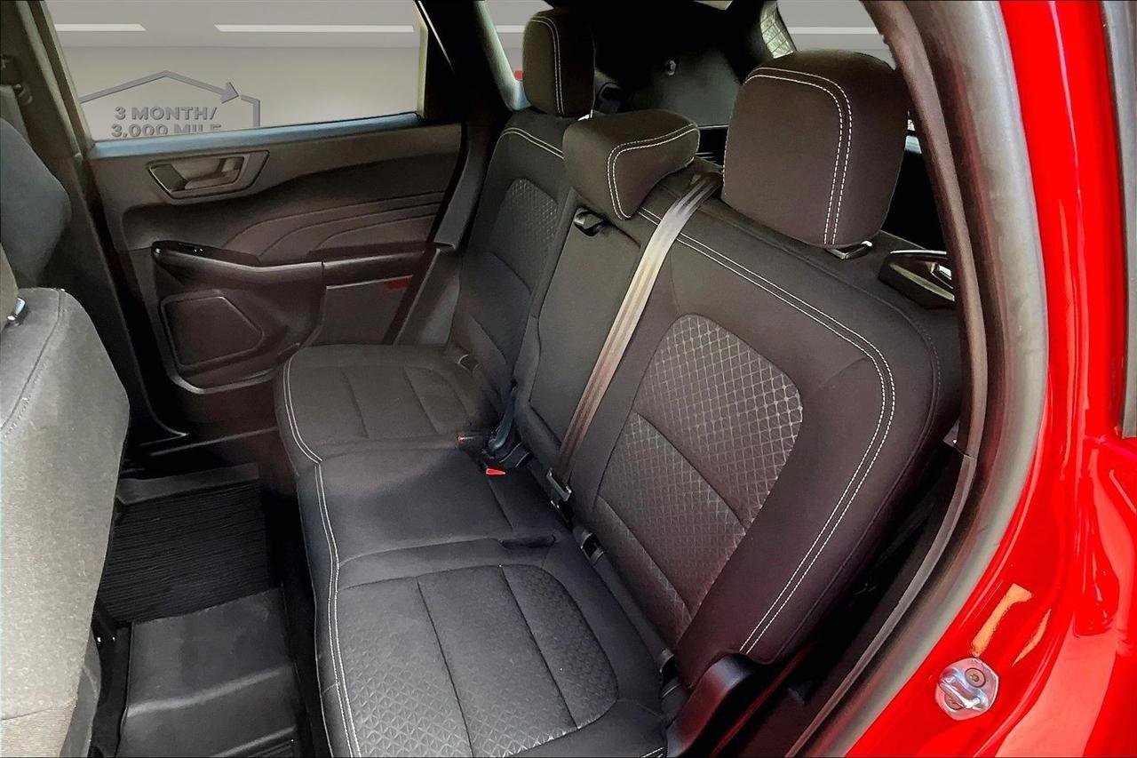 Used 2024 Ford Escape Active image 22