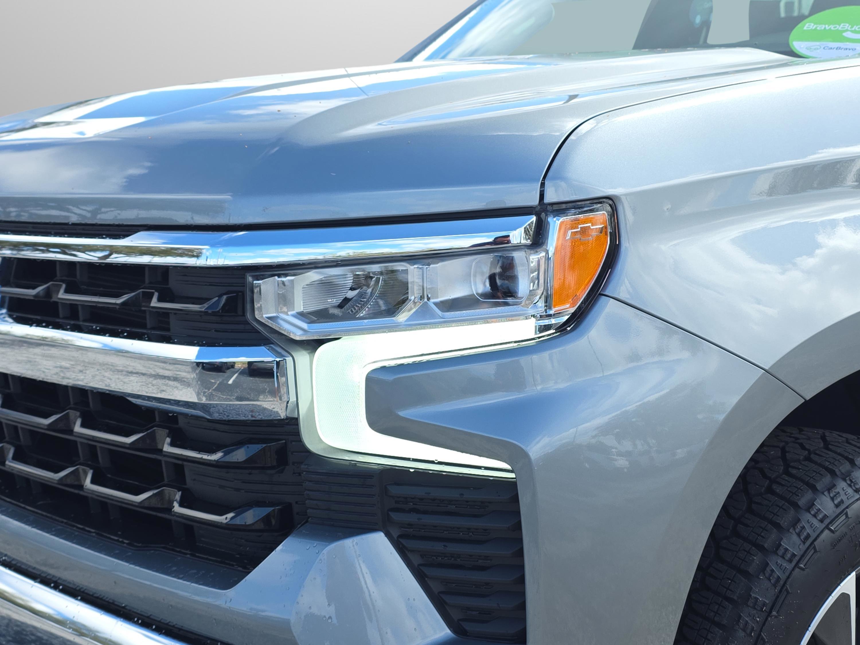 Used 2025 Chevrolet Silverado 1500 LT w/ Z71 Off-Road Package image 14