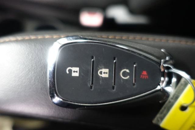 Used 2022 Chevrolet Trax LT w/ Premium Seat Package image 16