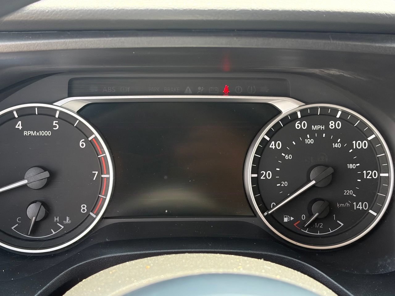 Used 2024 Nissan Rogue S AWD/4WD image 11