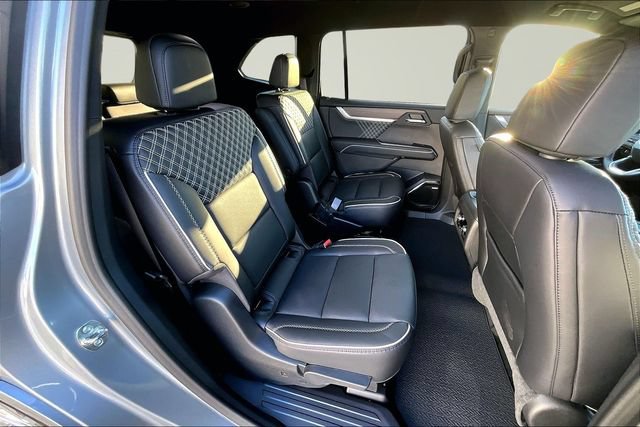 New 2026 GMC Acadia Denali w/ Super Cruise Package FWD image 10