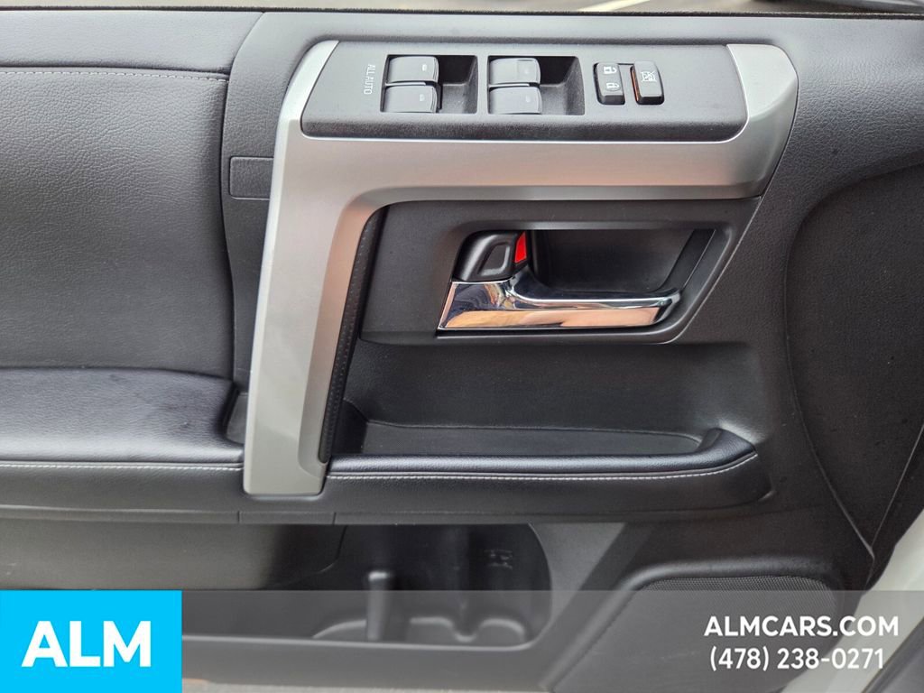 Used 2023 Toyota 4Runner SR5 image 28