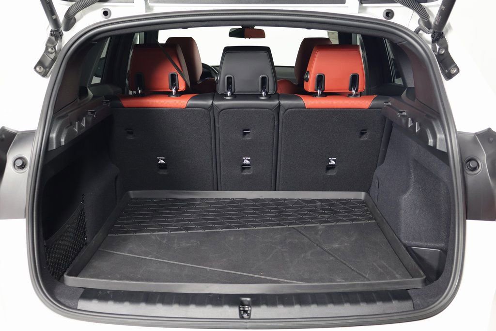 Used 2025 BMW X1 xDrive28i w/ Premium Package image 14