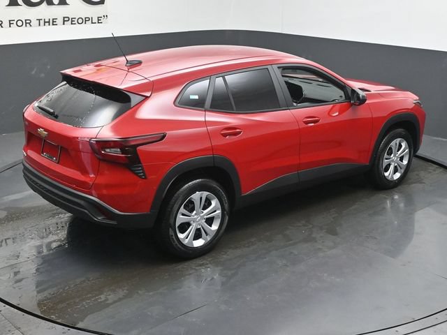 New 2026 Chevrolet Trax LS FWD image 18