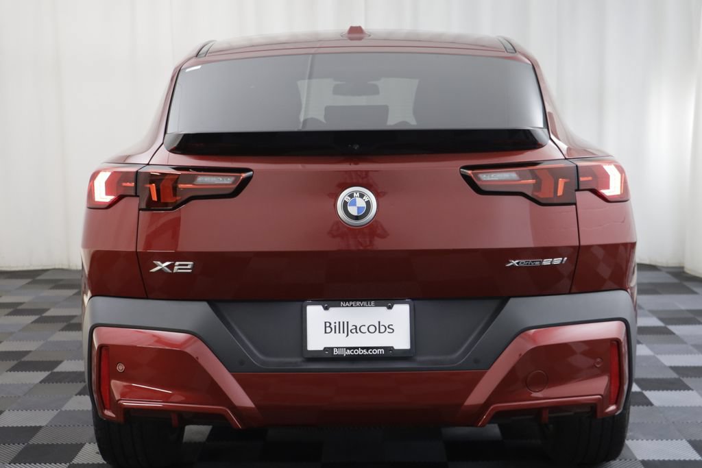 Certified 2025 BMW X2 xDrive28i AWD/4WD image 14