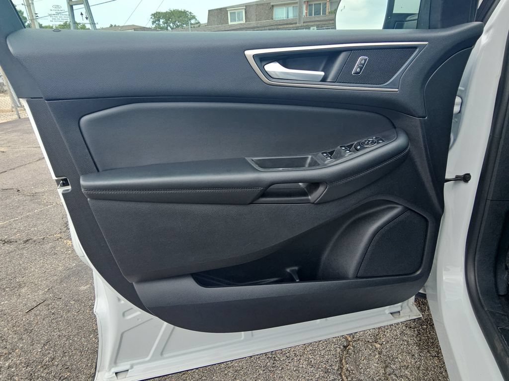 Used 2024 Ford Edge SEL AWD/4WD image 25
