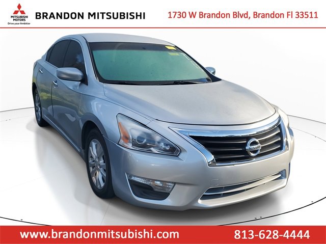 Used 2014 Nissan Altima 2.5 S w/ Sport Value Package