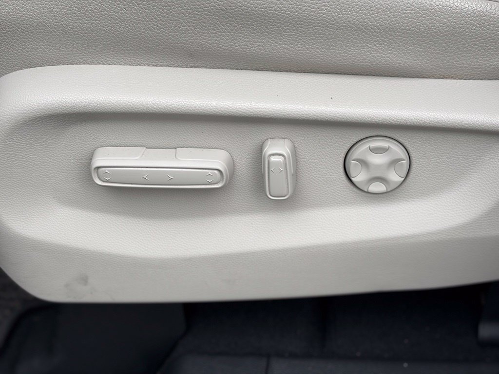 Used 2025 Honda Odyssey EX-L image 25