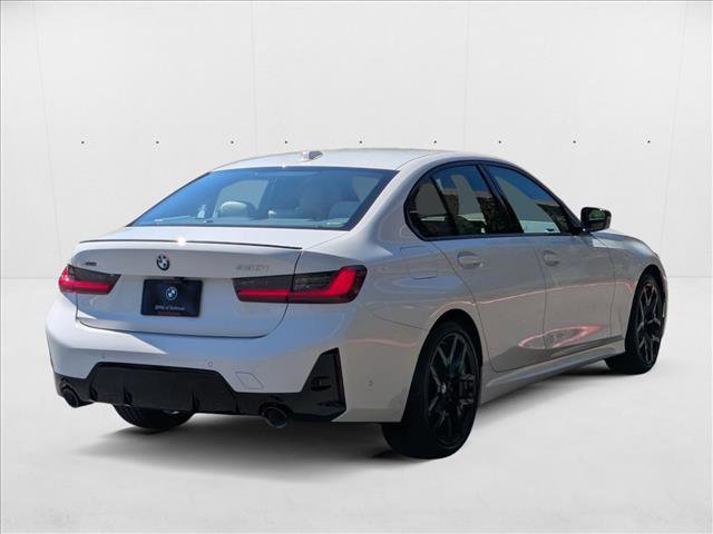 Used 2025 BMW 330i xDrive Sedan w/ M Sport Package video 2