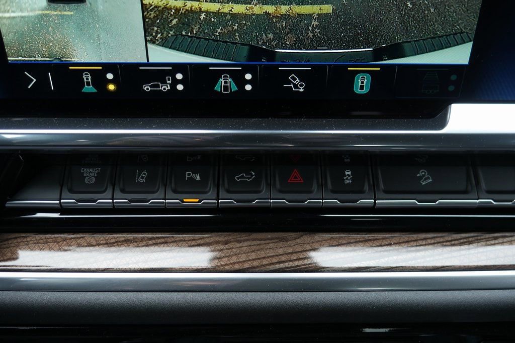 New 2025 Chevrolet Silverado 2500 LT image 18