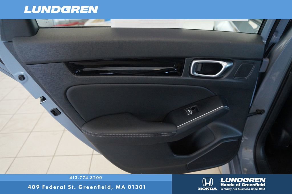 Used 2024 Honda Civic Touring image 28