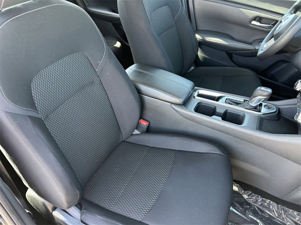 Used 2020 Nissan Sentra S image 10