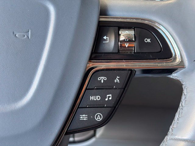 Used 2023 Lincoln Navigator L Black Label AWD/4WD image 27