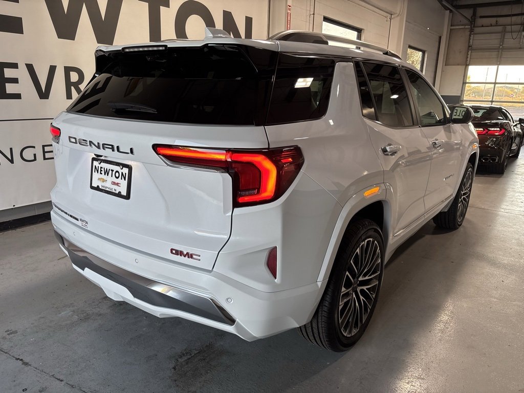 New 2026 GMC Terrain Denali w/ LPO, Floor Liner Package image 29