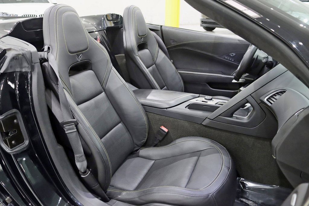 Used 2016 Chevrolet Corvette Stingray Convertible w/ 3LT Preferred Equipment Group image 28