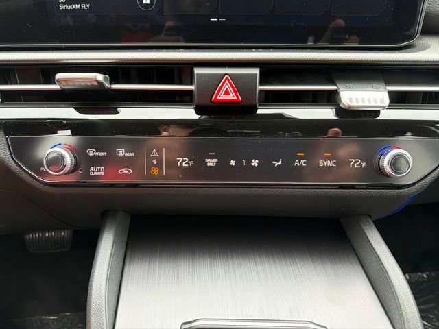 New 2026 Kia Sportage LX FWD image 14