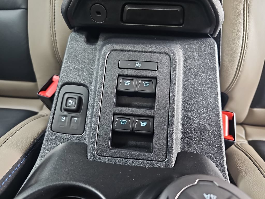 Used 2023 Ford Bronco Wildtrak AWD/4WD image 33