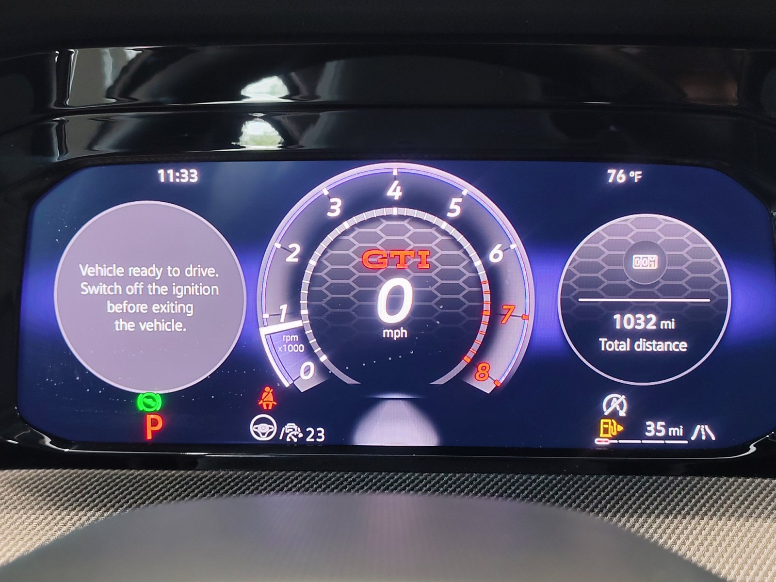 Used 2026 Volkswagen GTI SE FWD image 21