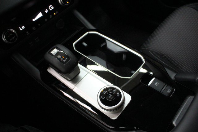 New 2026 Mitsubishi Outlander ES FWD image 14