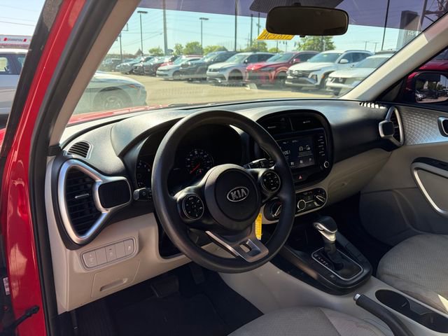 Used 2021 Kia Soul LX FWD image 10