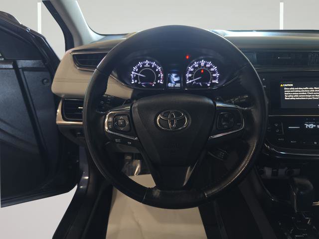 Used 2015 Toyota Avalon XLE Premium FWD image 14