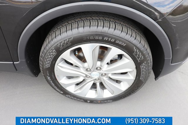 Used 2020 Buick Encore Preferred FWD image 23