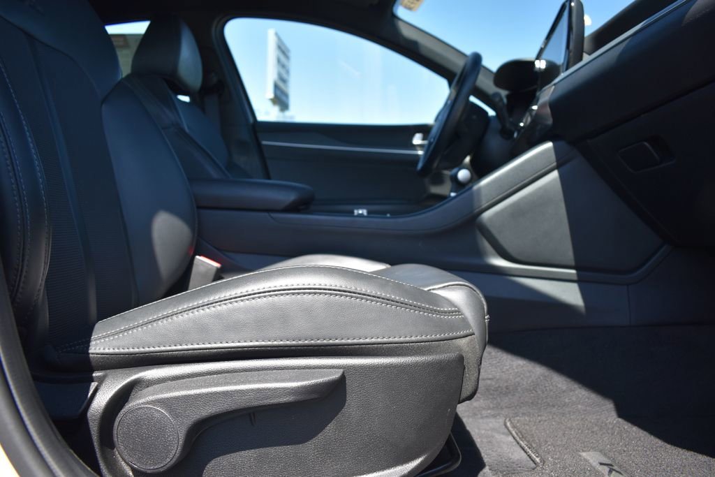 Used 2024 Kia K5 GT-Line w/ GT-Line Premium Package image 11