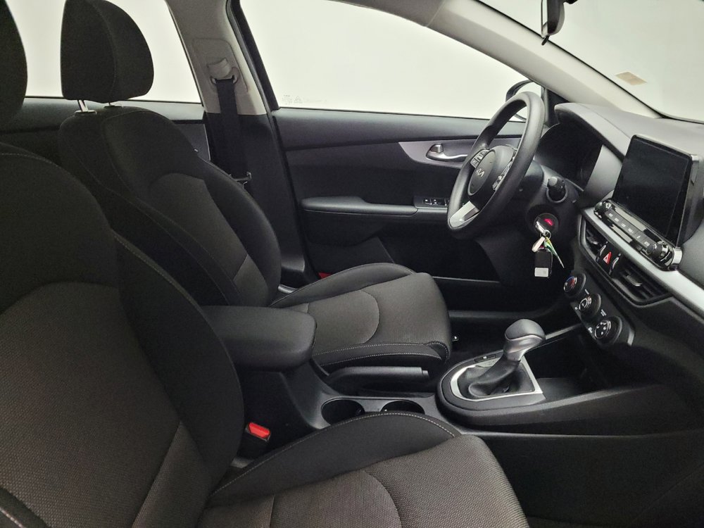 Used 2024 Kia Forte LX FWD image 21