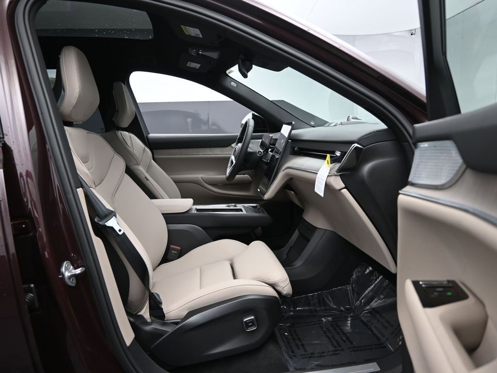 New 2025 Volvo EX90 Ultra image 28