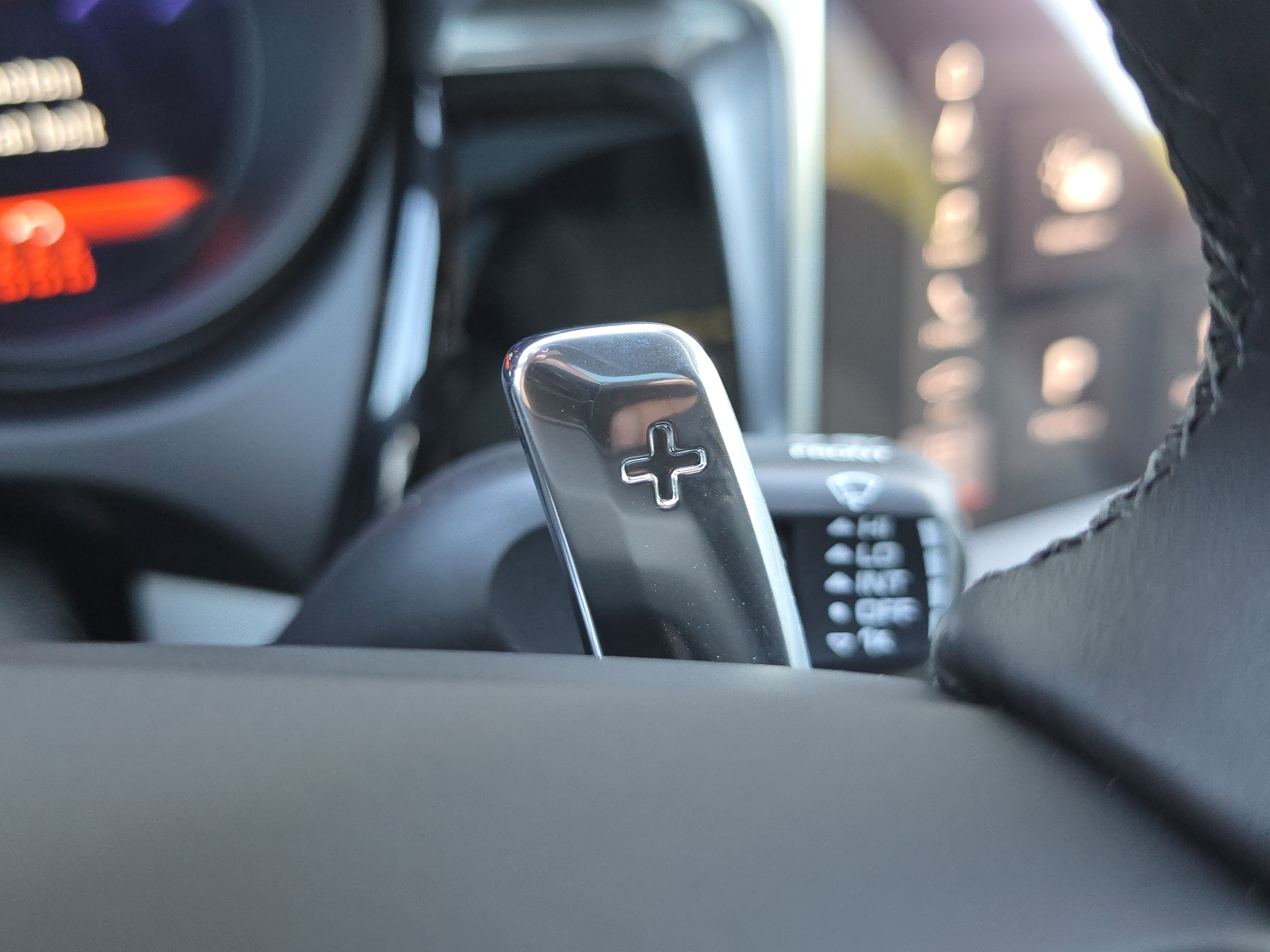 New 2026 Porsche Macan image 27