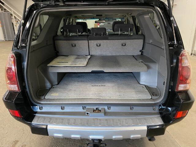 Used 2005 Toyota 4Runner SR5 image 16