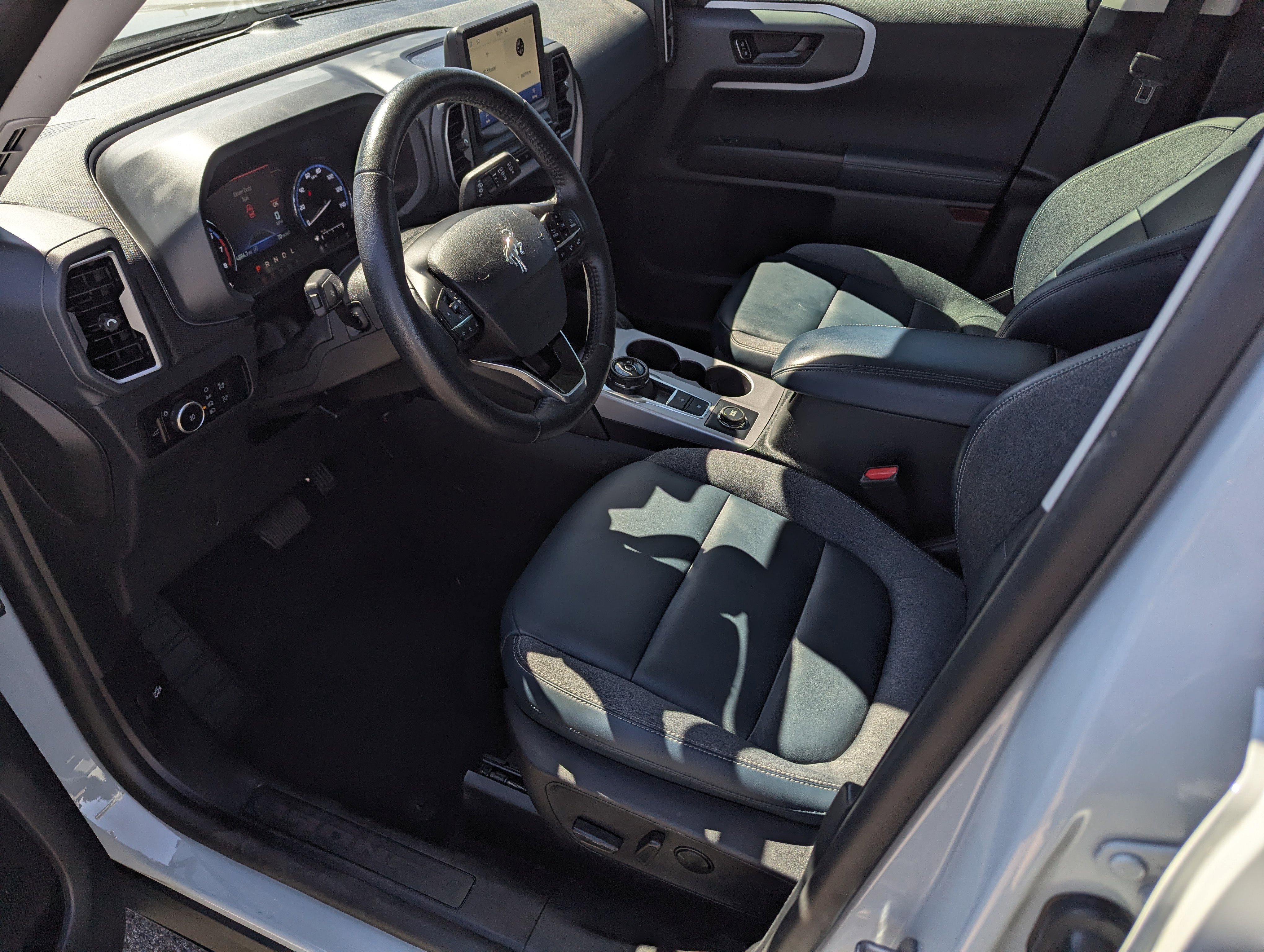 Used 2023 Ford Bronco Sport Outer Banks image 9