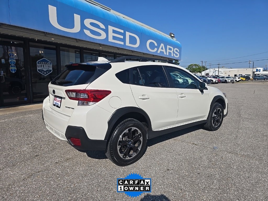 Used 2023 Subaru Crosstrek 2.0i Premium image 11