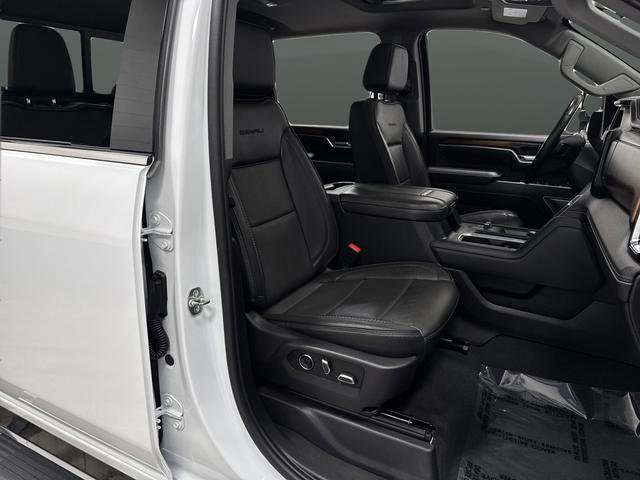 Used 2025 GMC Sierra 2500 Denali w/ Technology Package AWD/4WD image 35