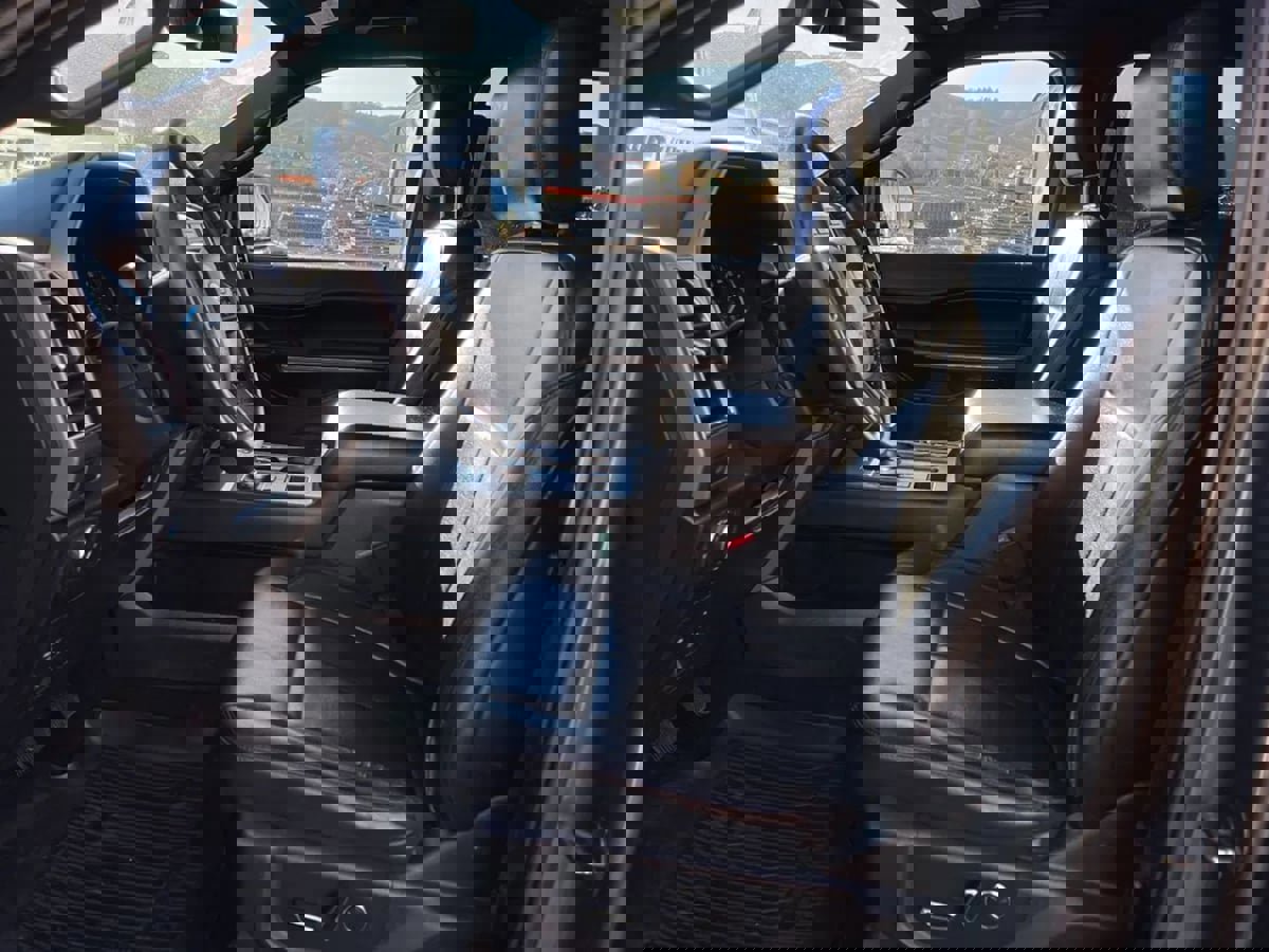 Used 2019 Ford Expedition Max XLT w/ Equipment Group 202A image 16