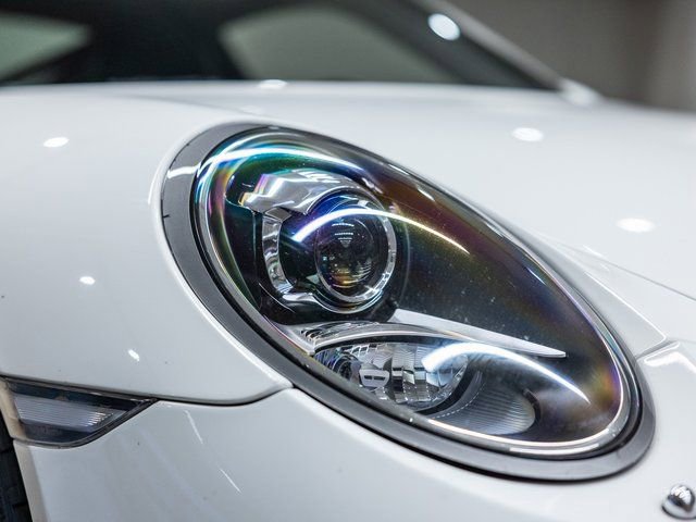 Used 2015 Porsche 911 GT3 w/ Carbon Interior Package RWD image 10