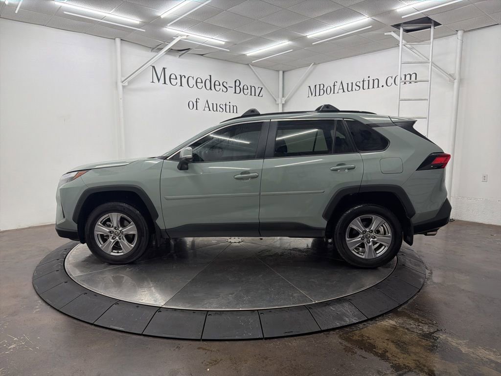 Used 2023 Toyota RAV4 XLE w/ Convenience Package image 4