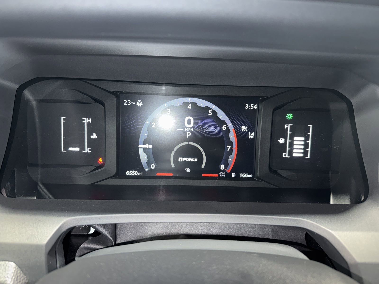 Used 2025 Toyota Tacoma SR image 15