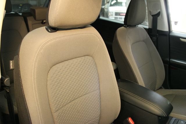 Used 2022 Ford Escape SE w/ Convenience Package AWD/4WD image 10
