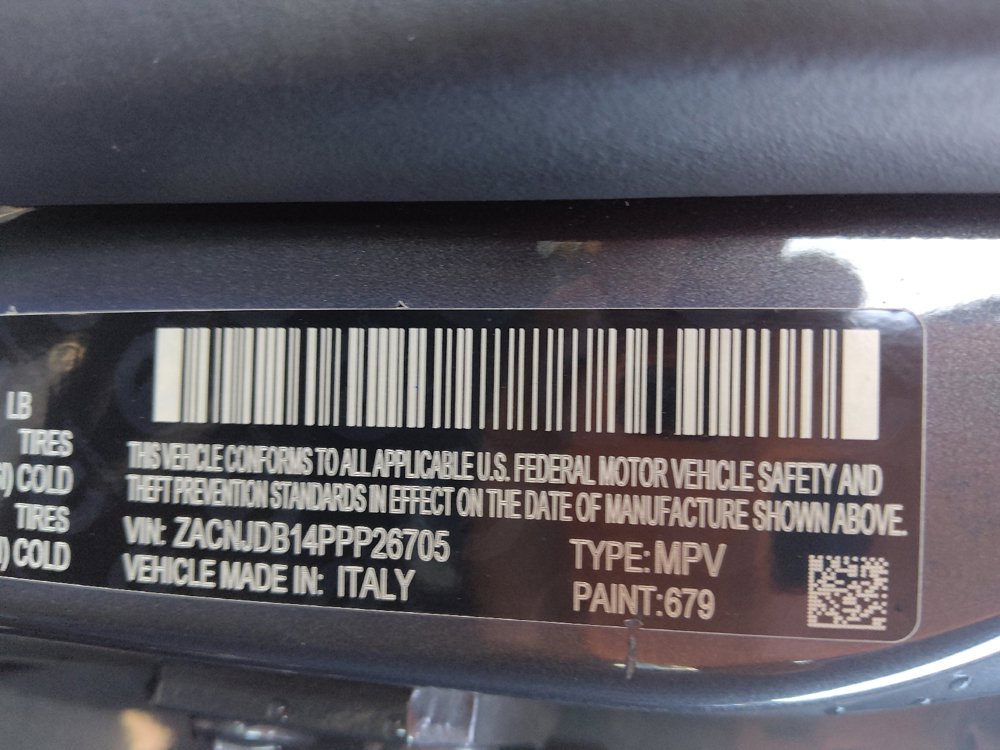 Used 2023 Jeep Renegade Latitude AWD/4WD image 33